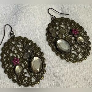 EUC Cato lightweight earrings